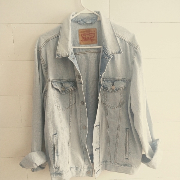 Levi jean jacket